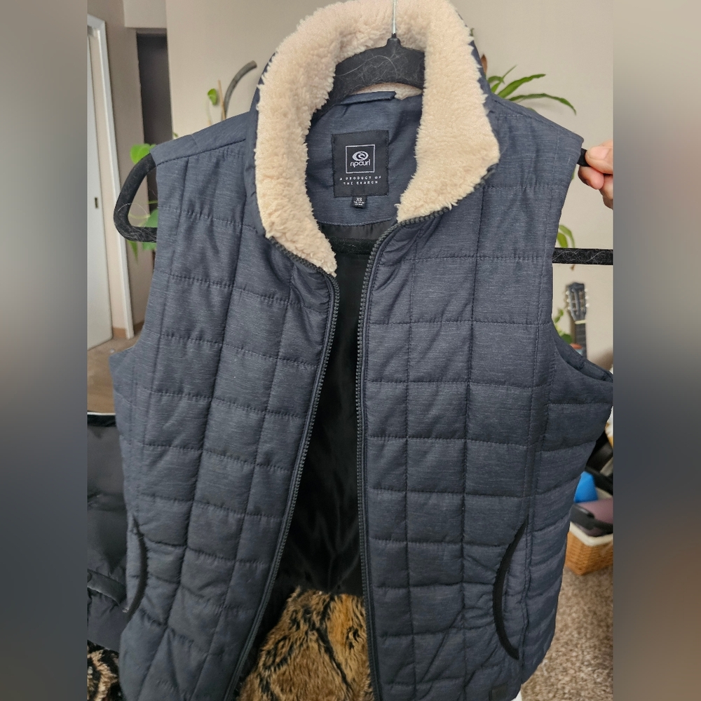 Rip Curl Charcoal Quilted Vest XS